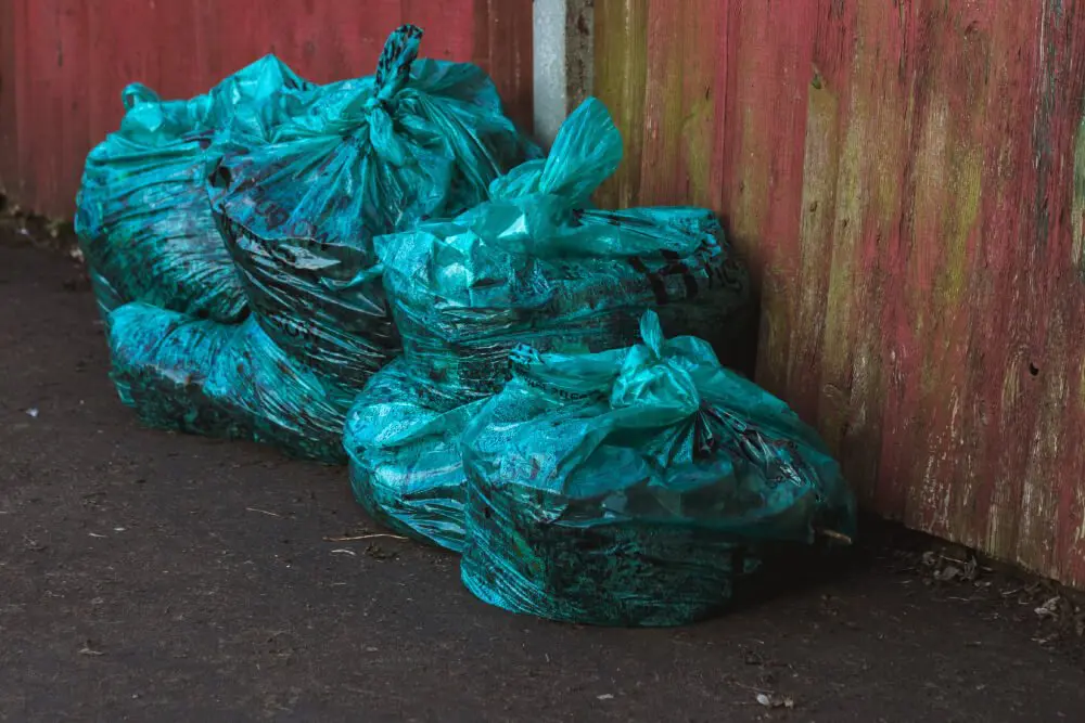 foto de bolsas de basura