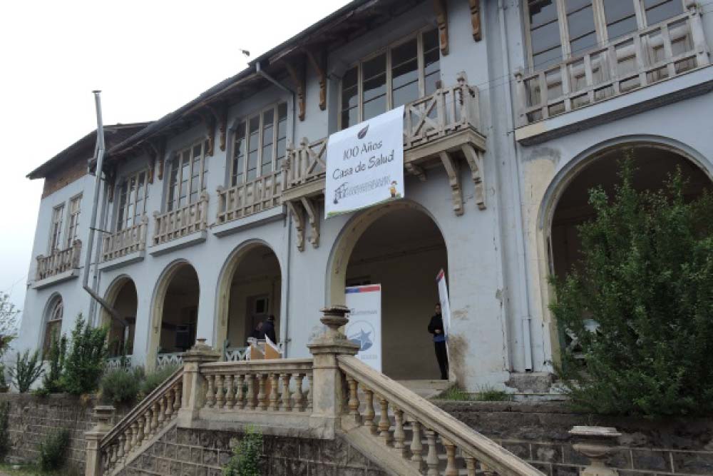 Foto de fachada hospital san jose de maipo