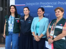 Foto de autoridades en lanzamiento de campaña contra la Influenza Aviar